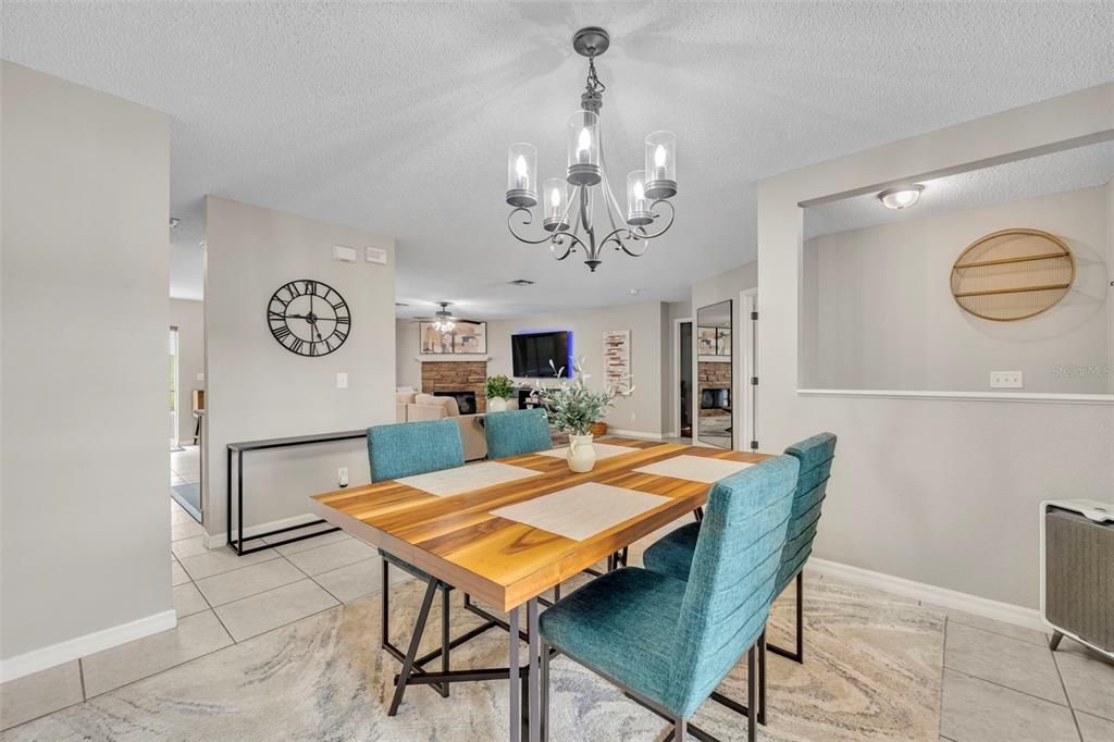 Active With Contract: $449,000 (4 beds, 2 baths, 2119 Square Feet)