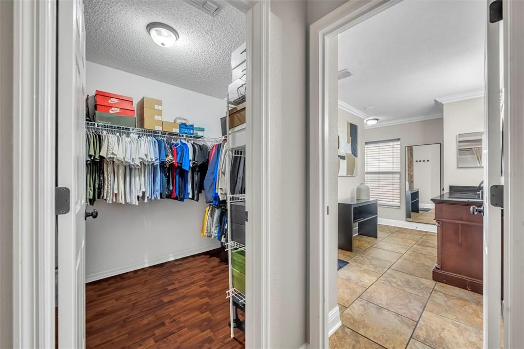 Active With Contract: $449,000 (4 beds, 2 baths, 2119 Square Feet)
