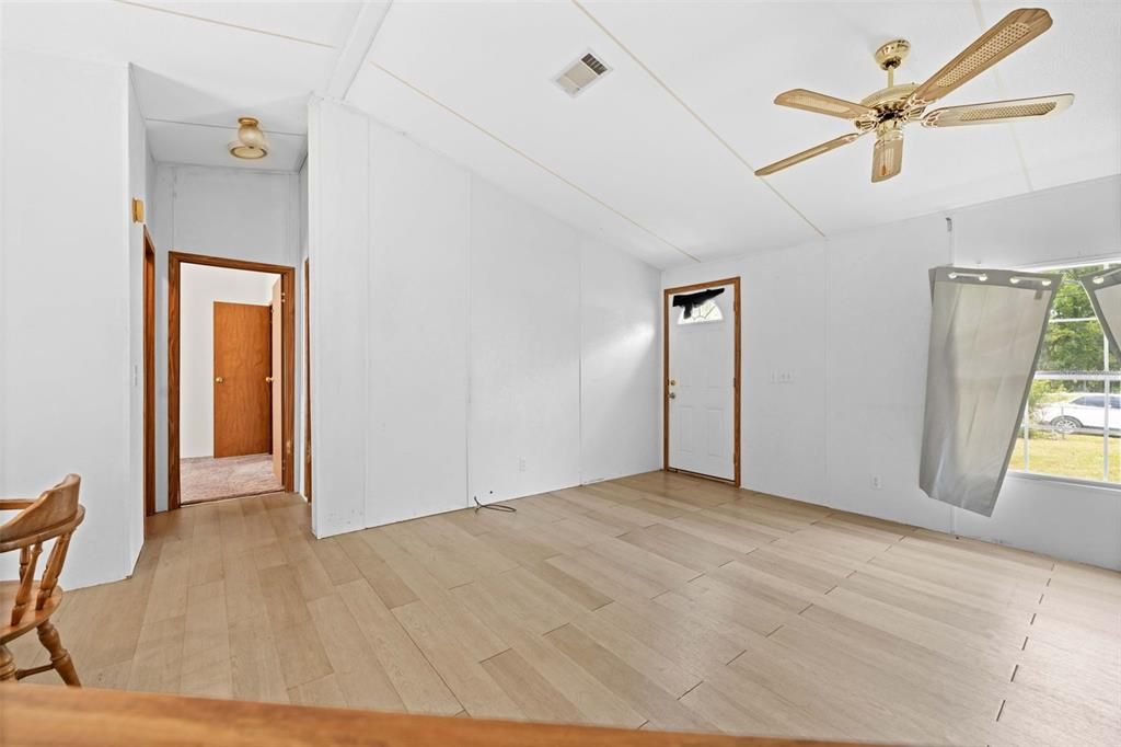 Activo con contrato: $160,000 (3 camas, 2 baños, 1152 Pies cuadrados)