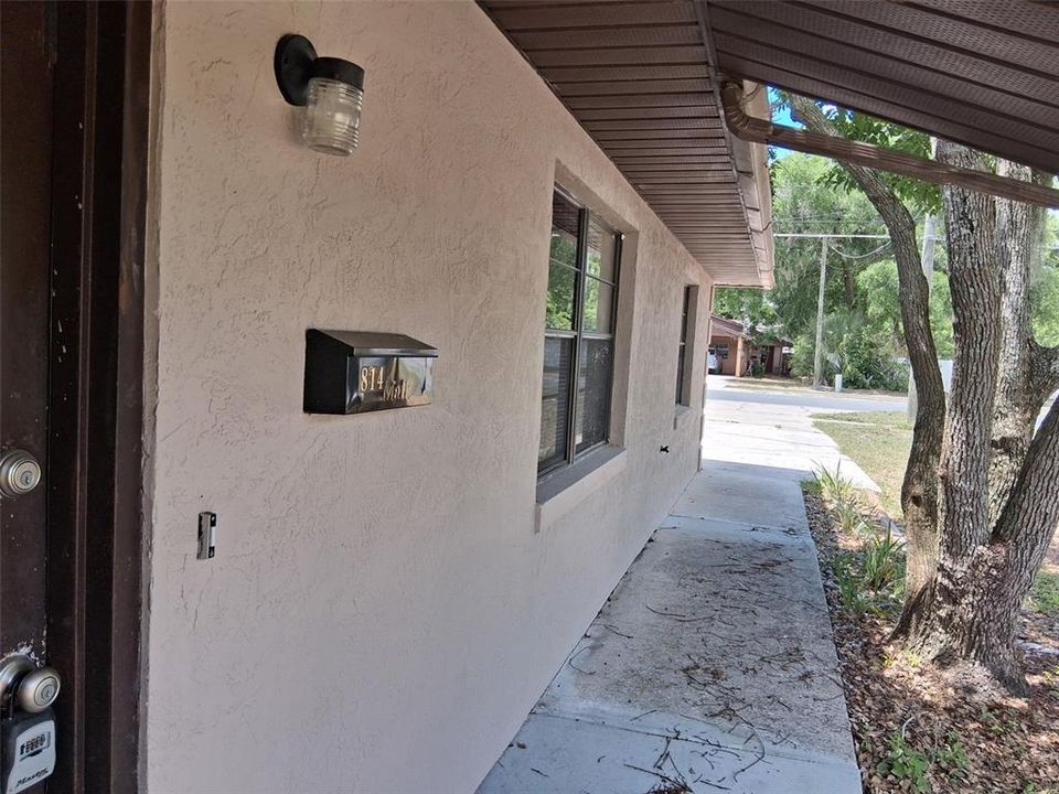 For Rent: $1,275 (3 beds, 2 baths, 1872 Square Feet)