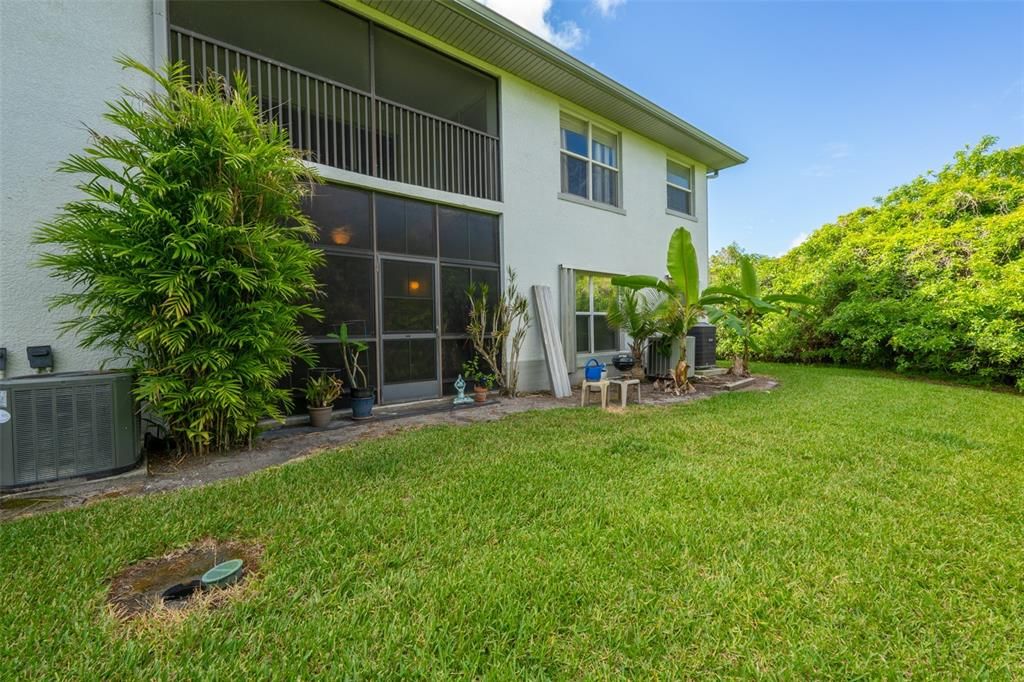 For Sale: $325,000 (3 beds, 2 baths, 1562 Square Feet)