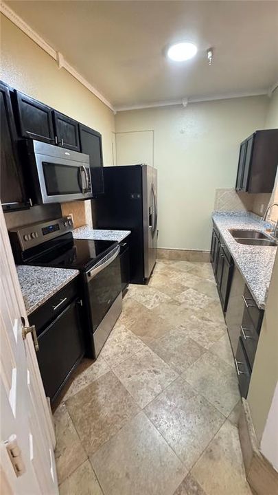 В аренду: $2,150 (3 спален, 2 ванн, 1206 Квадратных фут)