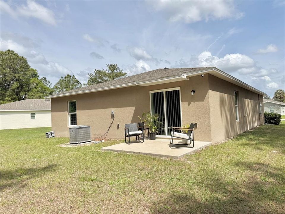 For Sale: $259,900 (3 beds, 2 baths, 1263 Square Feet)