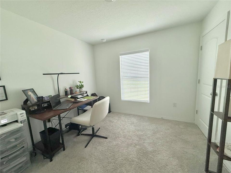 For Sale: $259,900 (3 beds, 2 baths, 1263 Square Feet)