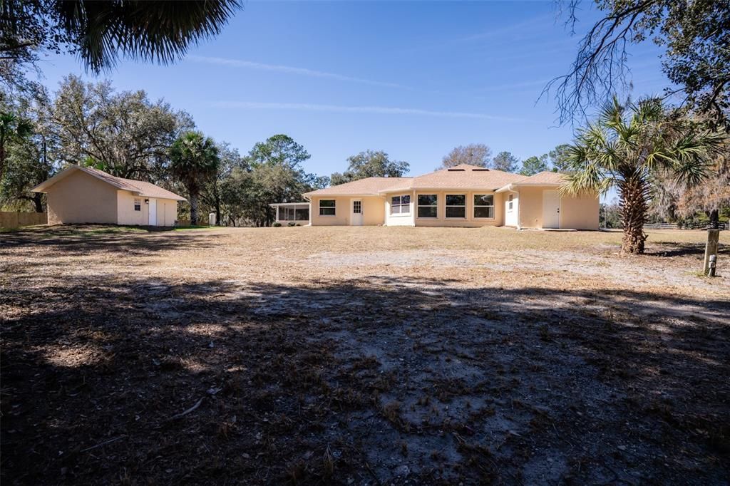 For Sale: $690,000 (4 beds, 3 baths, 2520 Square Feet)
