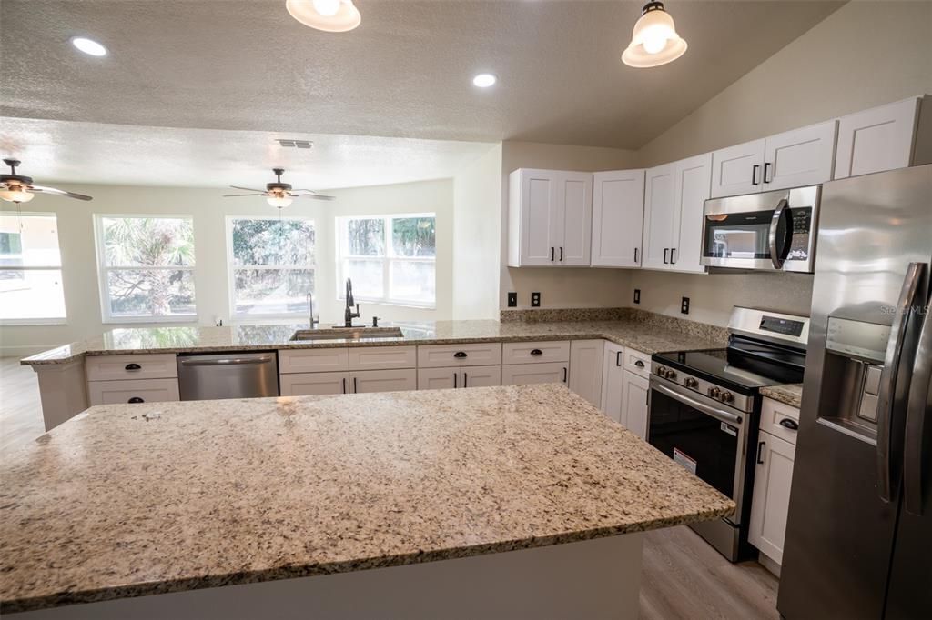 For Sale: $690,000 (4 beds, 3 baths, 2520 Square Feet)