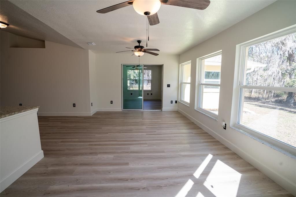 For Sale: $690,000 (4 beds, 3 baths, 2520 Square Feet)