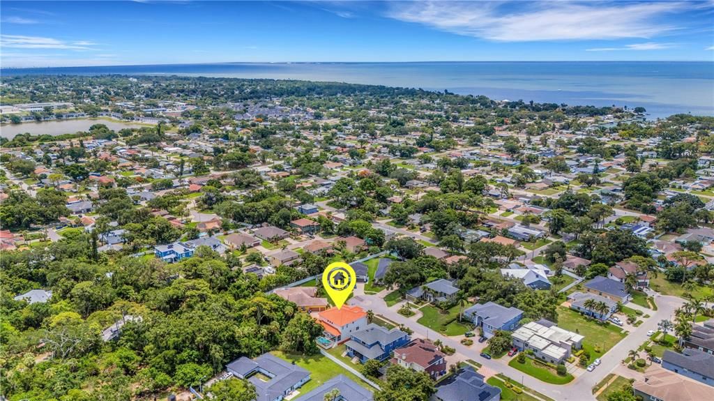 For Sale: $1,195,000 (4 beds, 3 baths, 4139 Square Feet)