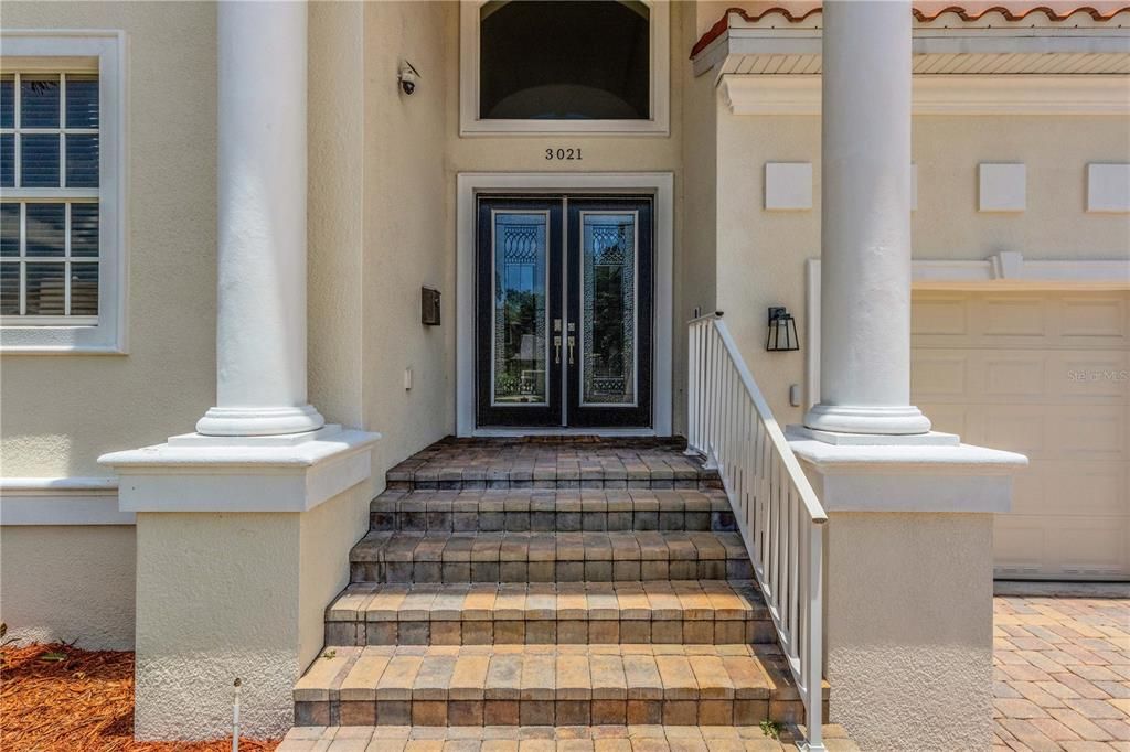 For Sale: $1,195,000 (4 beds, 3 baths, 4139 Square Feet)