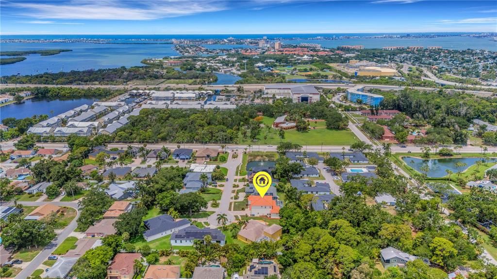For Sale: $1,195,000 (4 beds, 3 baths, 4139 Square Feet)