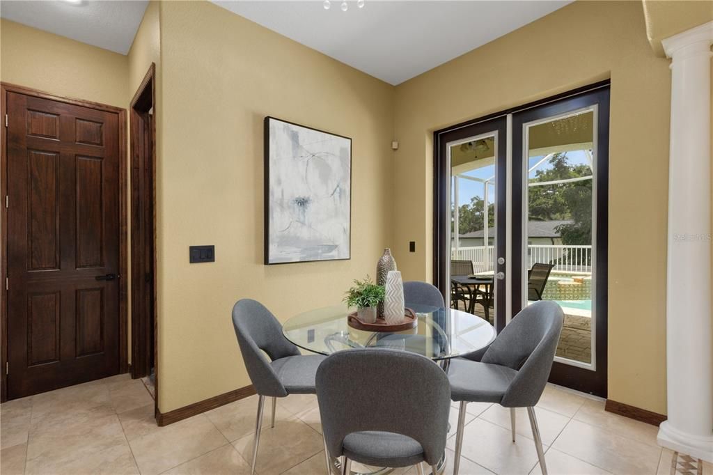 For Sale: $1,195,000 (4 beds, 3 baths, 4139 Square Feet)