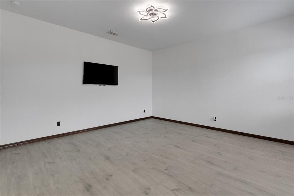 For Sale: $1,195,000 (4 beds, 3 baths, 4139 Square Feet)