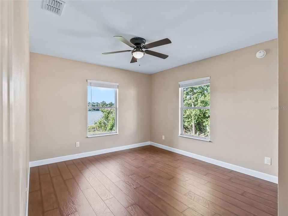 En Venta: $399,000 (3 camas, 2 baños, 1818 Pies cuadrados)
