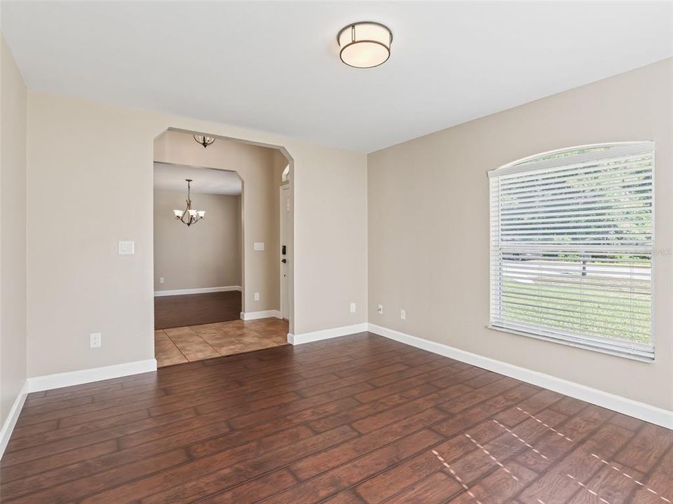 En Venta: $399,000 (3 camas, 2 baños, 1818 Pies cuadrados)