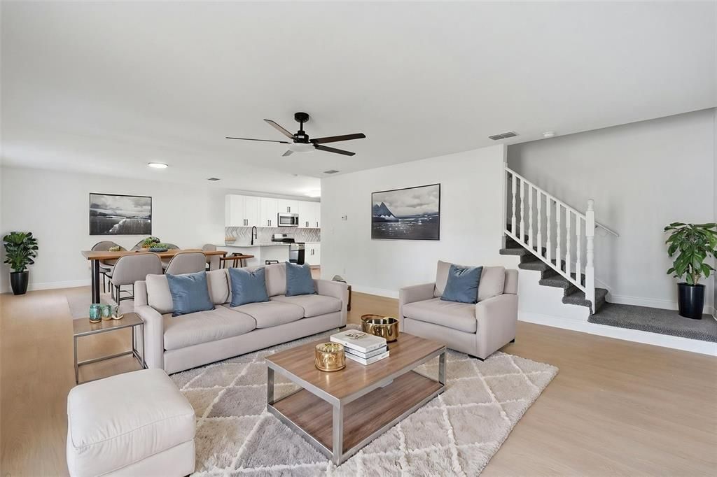 For Sale: $314,000 (4 beds, 3 baths, 1916 Square Feet)