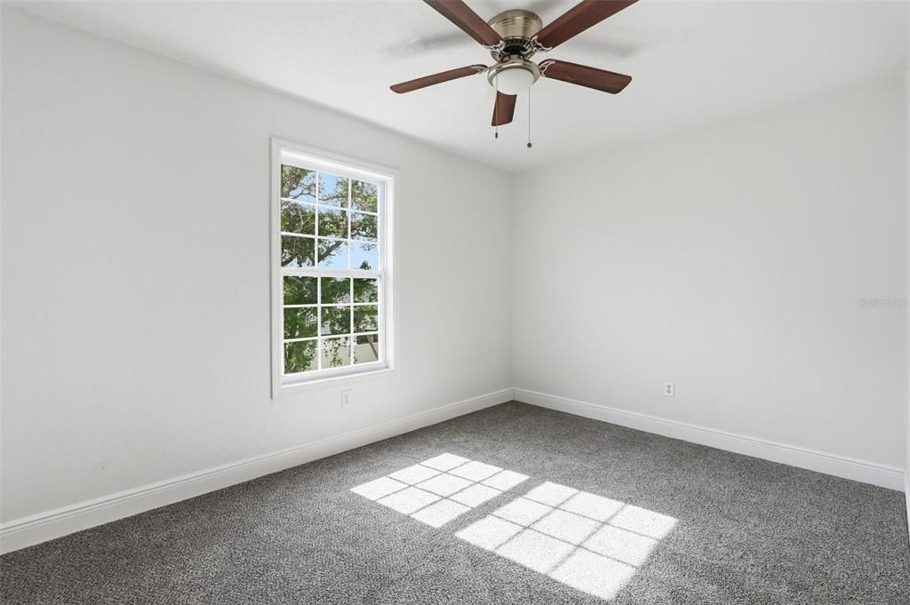 For Sale: $314,000 (4 beds, 3 baths, 1916 Square Feet)