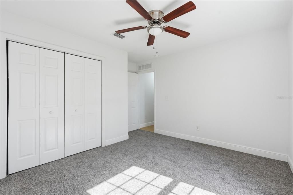 For Sale: $314,000 (4 beds, 3 baths, 1916 Square Feet)