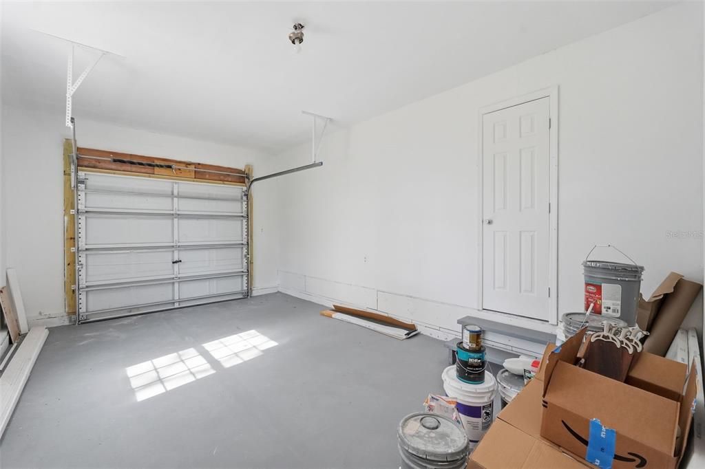 For Sale: $314,000 (4 beds, 3 baths, 1916 Square Feet)