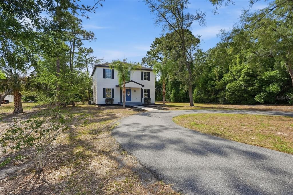 For Sale: $314,000 (4 beds, 3 baths, 1916 Square Feet)