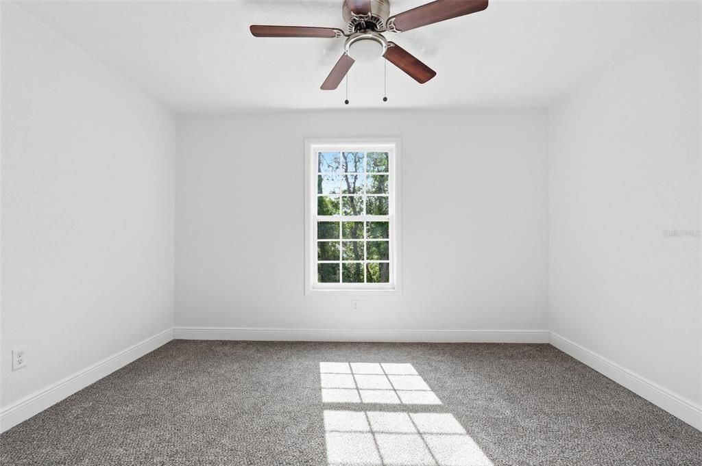For Sale: $314,000 (4 beds, 3 baths, 1916 Square Feet)
