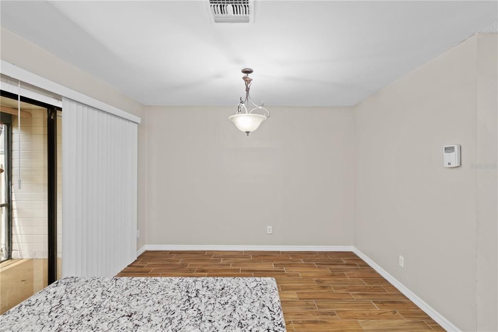 For Sale: $294,900 (3 beds, 2 baths, 1344 Square Feet)