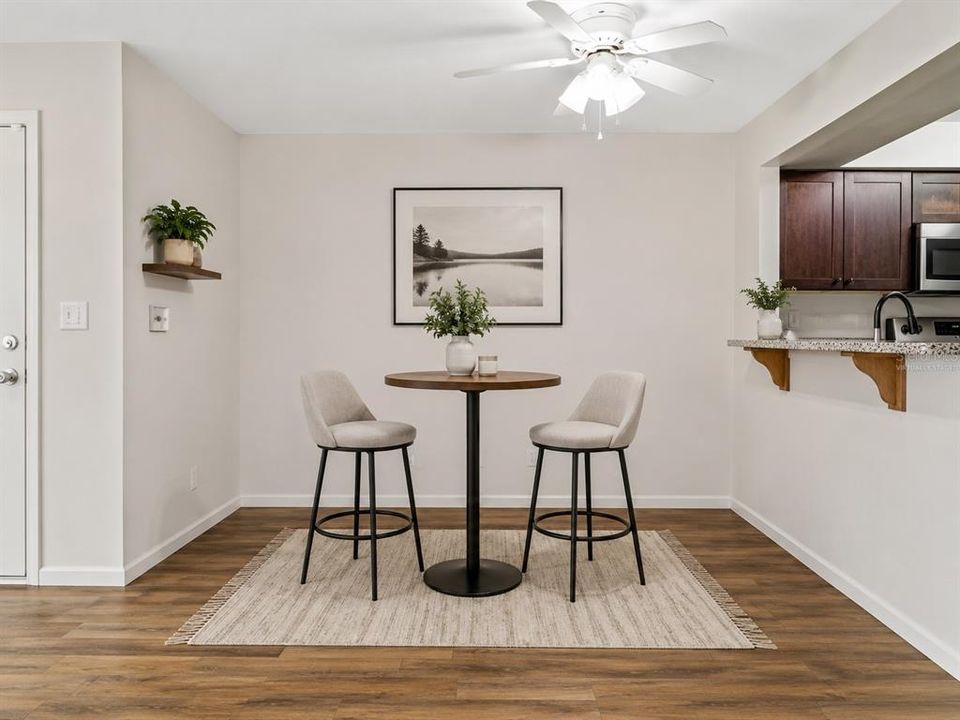 For Sale: $294,900 (3 beds, 2 baths, 1344 Square Feet)