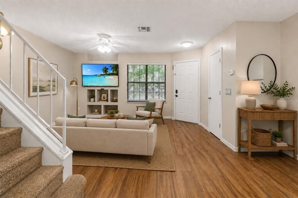 For Sale: $294,900 (3 beds, 2 baths, 1344 Square Feet)