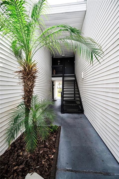 For Sale: $150,000 (2 beds, 2 baths, 1020 Square Feet)