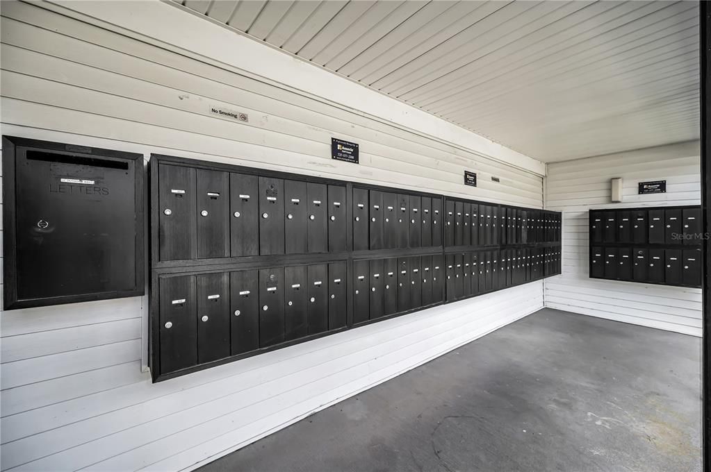For Sale: $150,000 (2 beds, 2 baths, 1020 Square Feet)