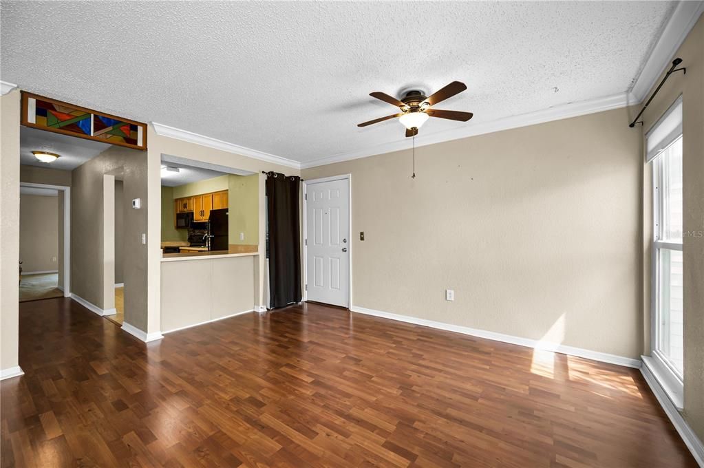 For Sale: $150,000 (2 beds, 2 baths, 1020 Square Feet)