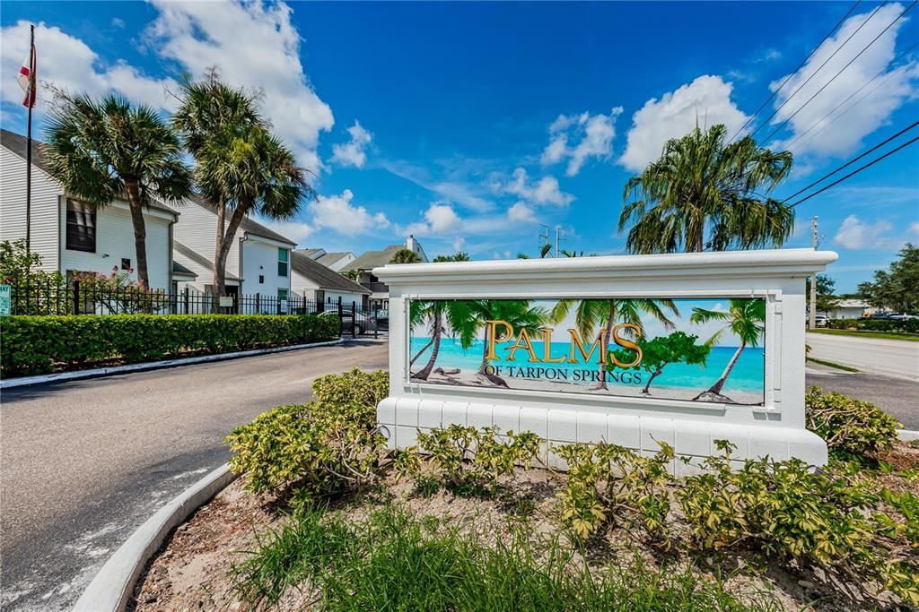 For Sale: $150,000 (2 beds, 2 baths, 1020 Square Feet)