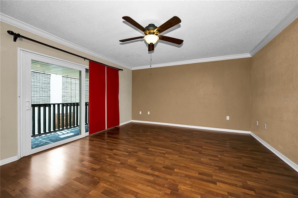 For Sale: $150,000 (2 beds, 2 baths, 1020 Square Feet)