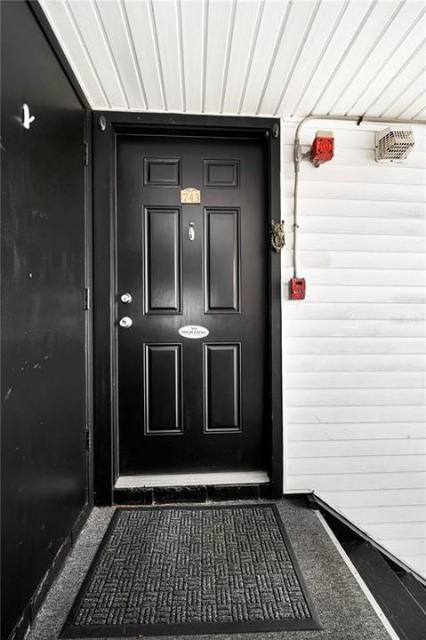For Sale: $150,000 (2 beds, 2 baths, 1020 Square Feet)
