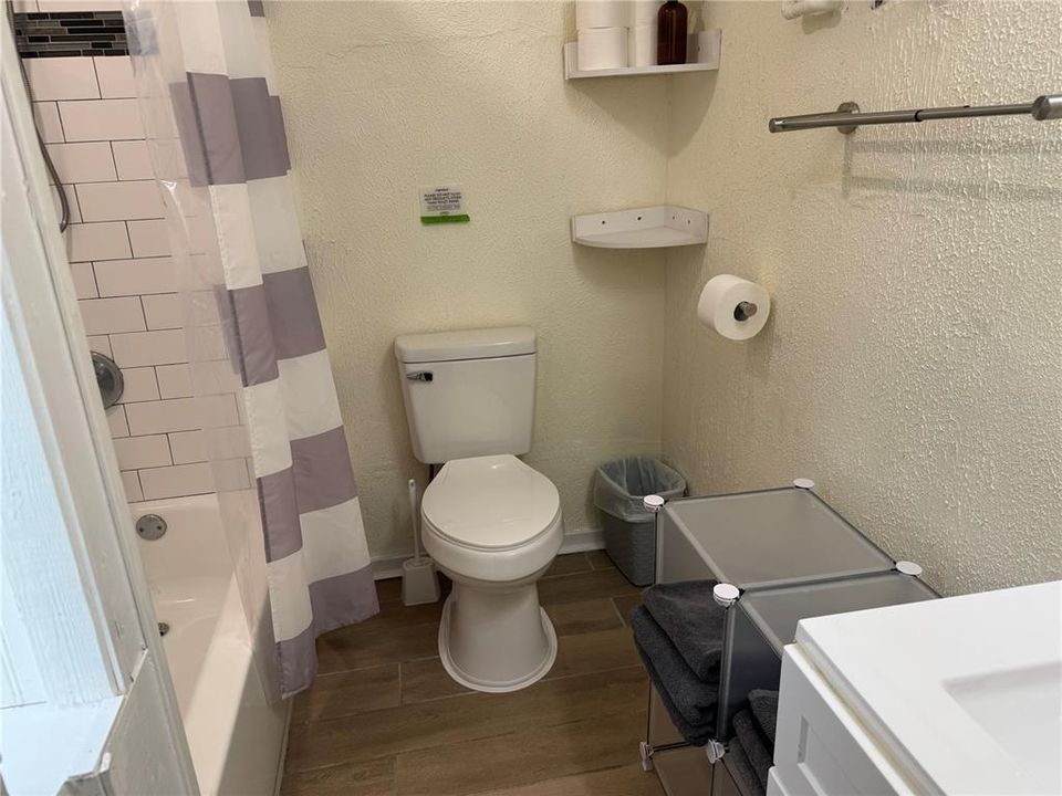 For Sale: $519,000 (4 beds, 2 baths, 2292 Square Feet)