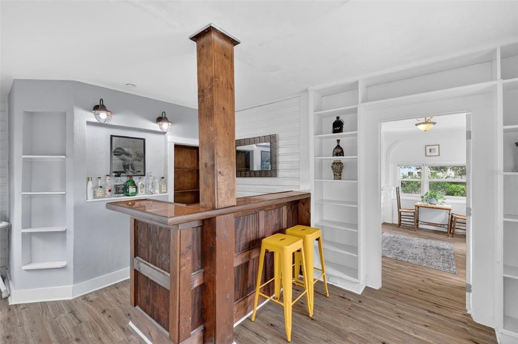 For Sale: $519,000 (4 beds, 2 baths, 2292 Square Feet)