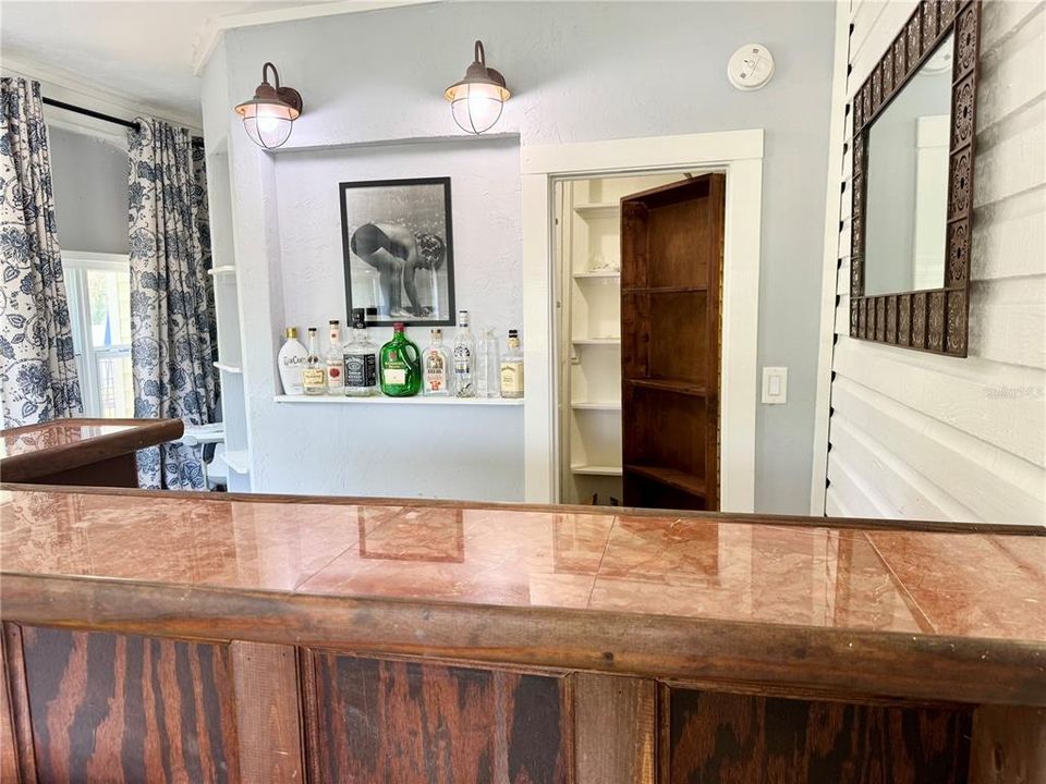 For Sale: $519,000 (4 beds, 2 baths, 2292 Square Feet)