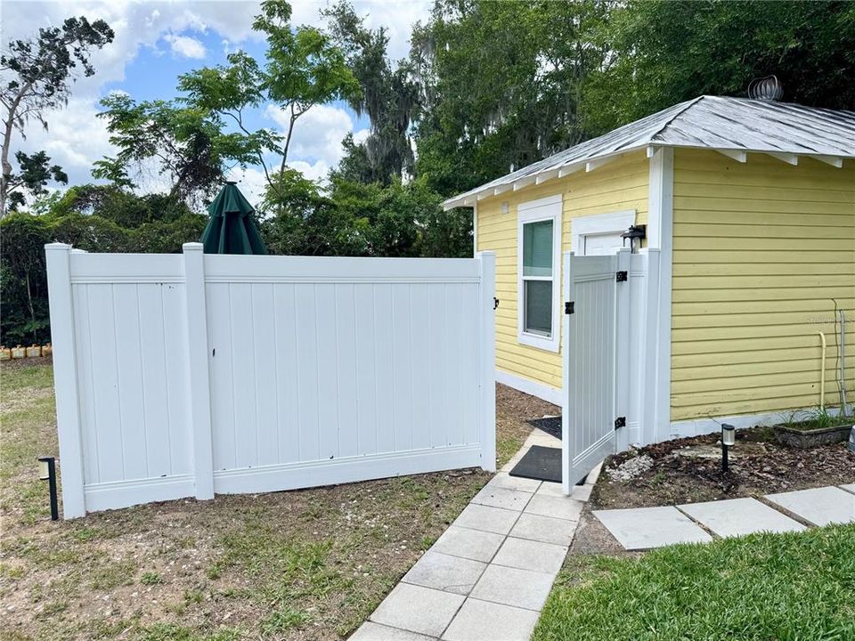 For Sale: $519,000 (4 beds, 2 baths, 2292 Square Feet)