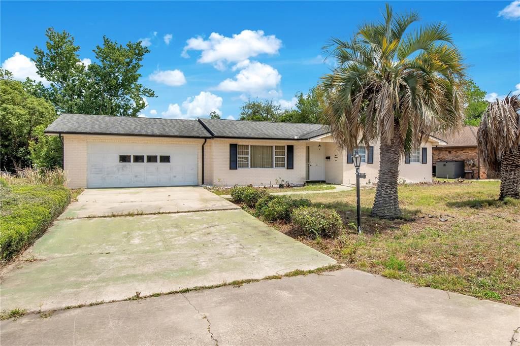 En Venta: $225,000 (2 camas, 2 baños, 1411 Pies cuadrados)