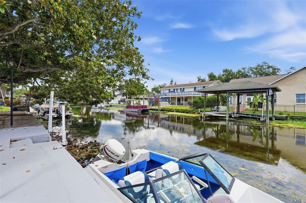 For Sale: $425,000 (2 beds, 2 baths, 1310 Square Feet)