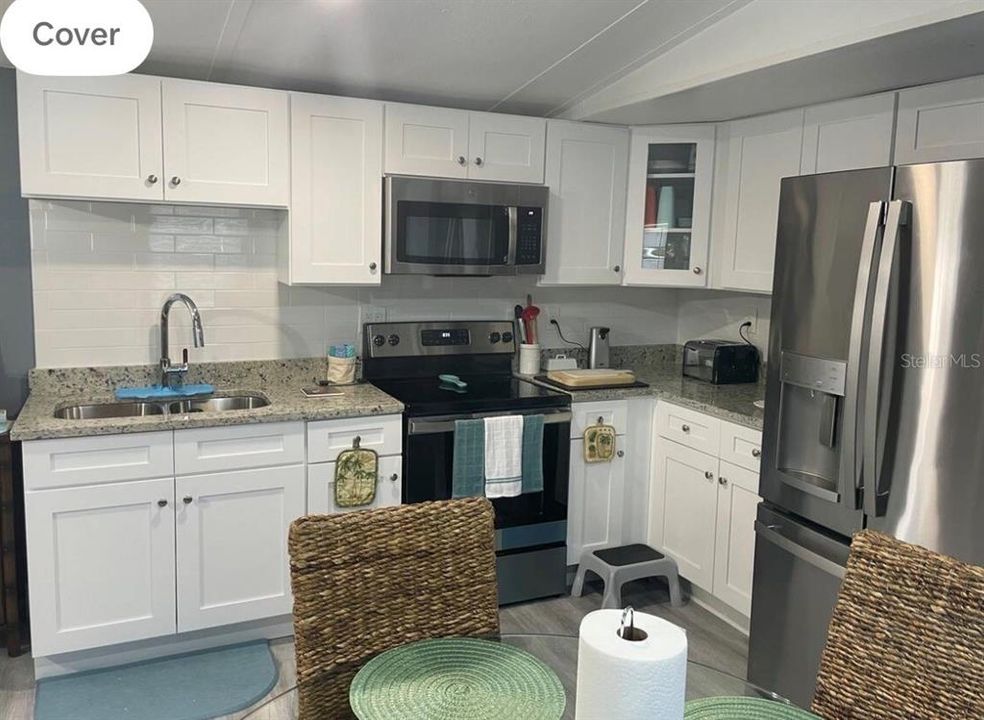 En Venta: $249,900 (3 camas, 2 baños, 924 Pies cuadrados)