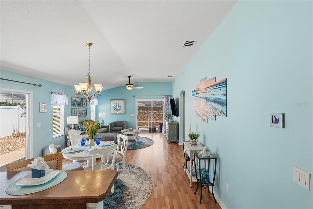 Active With Contract: $350,000 (3 beds, 2 baths, 1357 Square Feet)