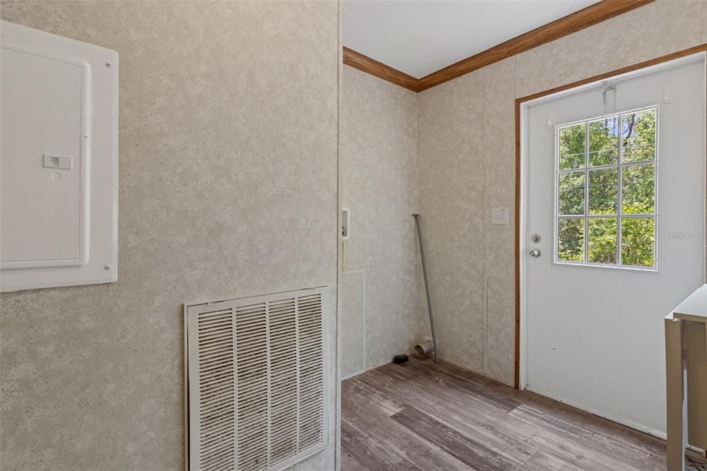 En Venta: $899,900 (6 camas, 4 baños, 2808 Pies cuadrados)