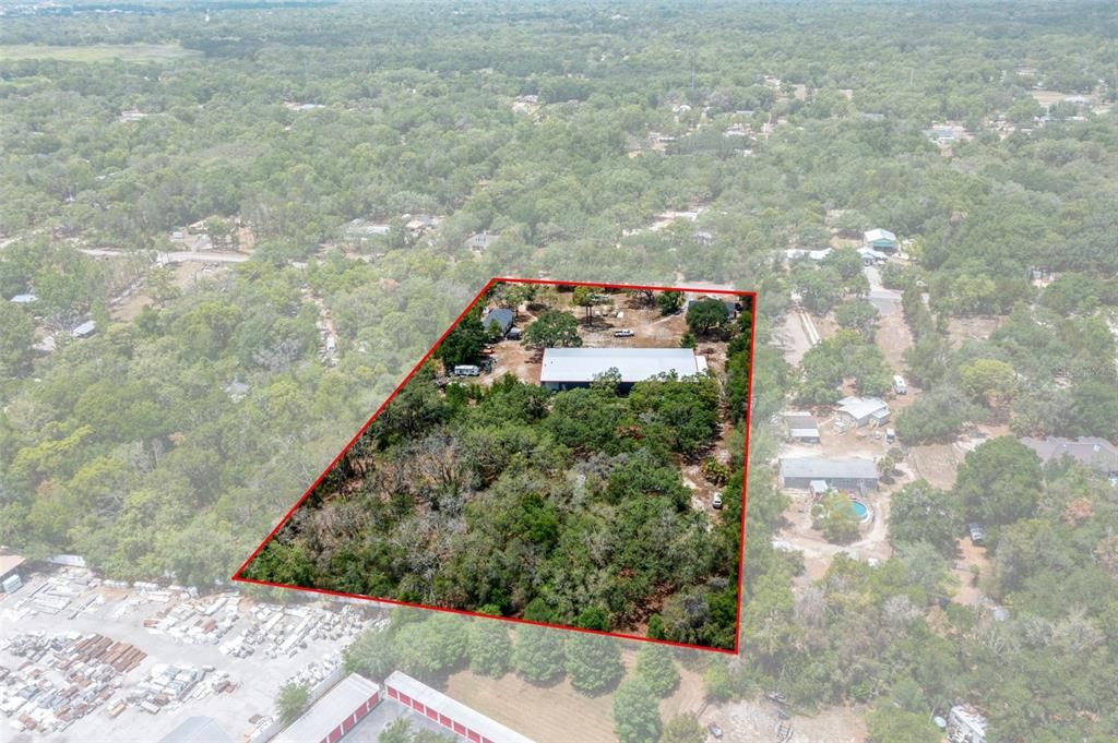 En Venta: $899,900 (6 camas, 4 baños, 2808 Pies cuadrados)