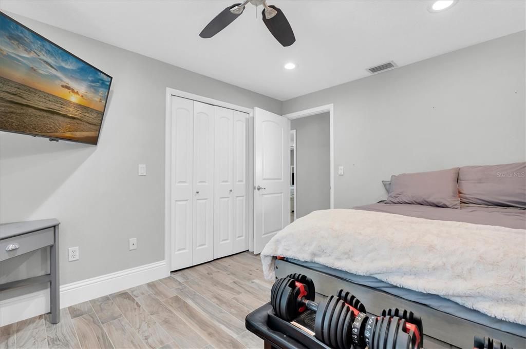 Active With Contract: $669,000 (3 beds, 2 baths, 1584 Square Feet)