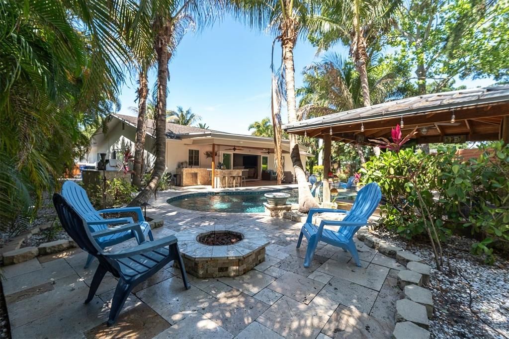 Active With Contract: $669,000 (3 beds, 2 baths, 1584 Square Feet)