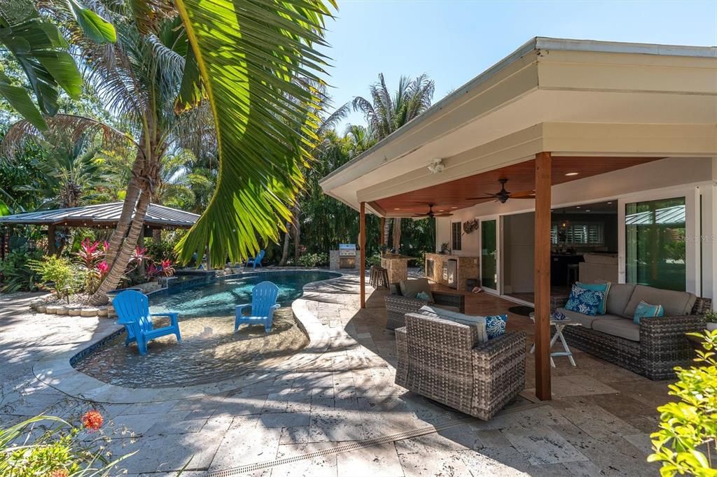 Active With Contract: $669,000 (3 beds, 2 baths, 1584 Square Feet)