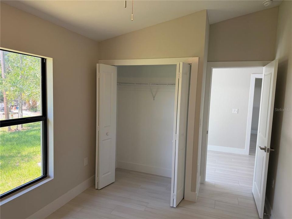 En Renta: $2,300 (4 camas, 2 baños, 1532 Pies cuadrados)