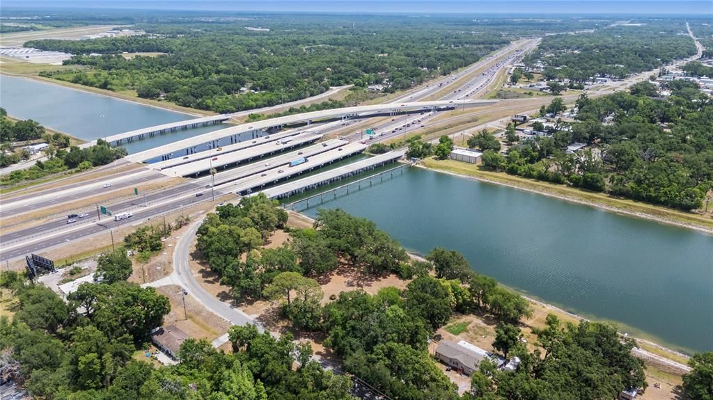 На продажу: $599,000 (0.78 acres)