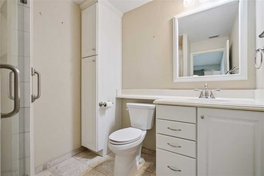 For Sale: $419,500 (4 beds, 2 baths, 1589 Square Feet)