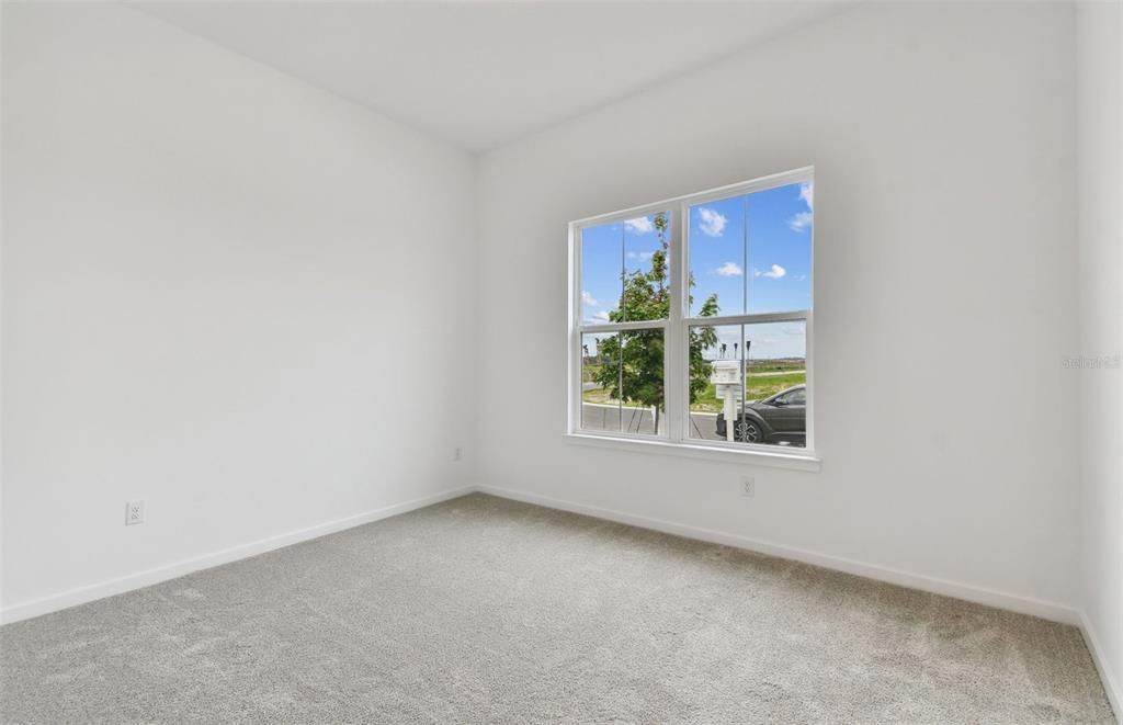 For Sale: $563,500 (3 beds, 3 baths, 2635 Square Feet)